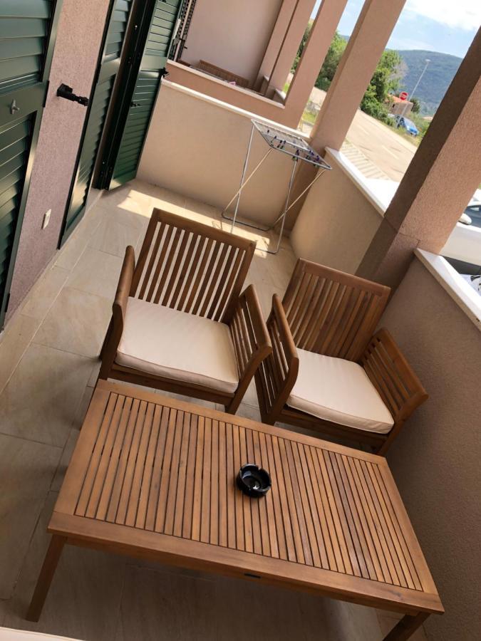 קרס Apartments Dona מראה חיצוני תמונה